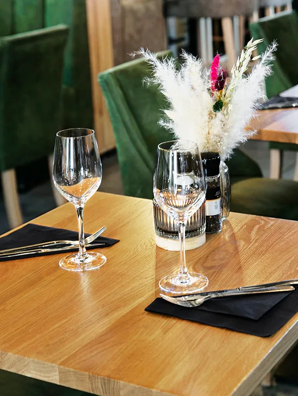 Salle du restaurant La Couronne